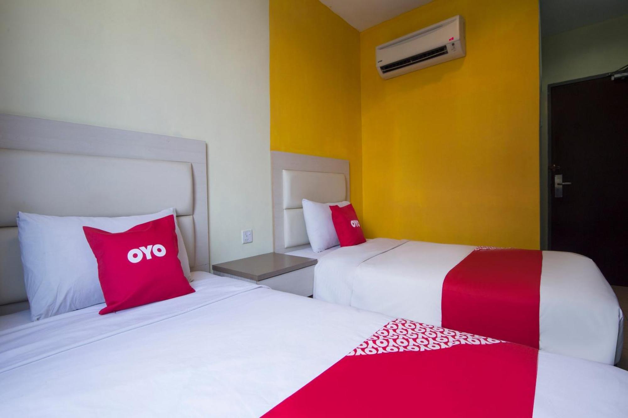 Hotel O Hotel 916 Batu-grotten Buitenkant foto