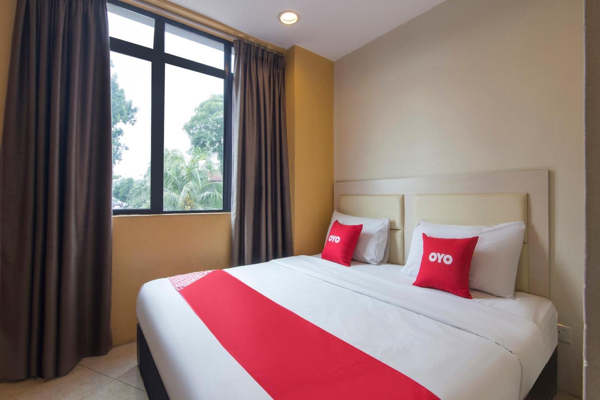 Hotel O Hotel 916 Batu-grotten Buitenkant foto